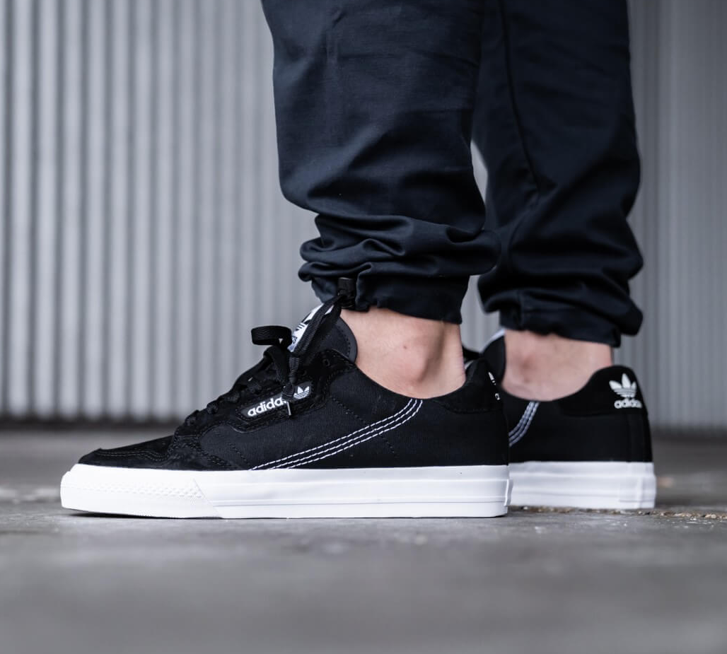 adidas continental vulc sale