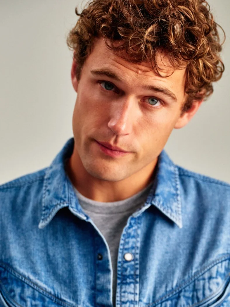 Schell_DSCF9710 1.jpg