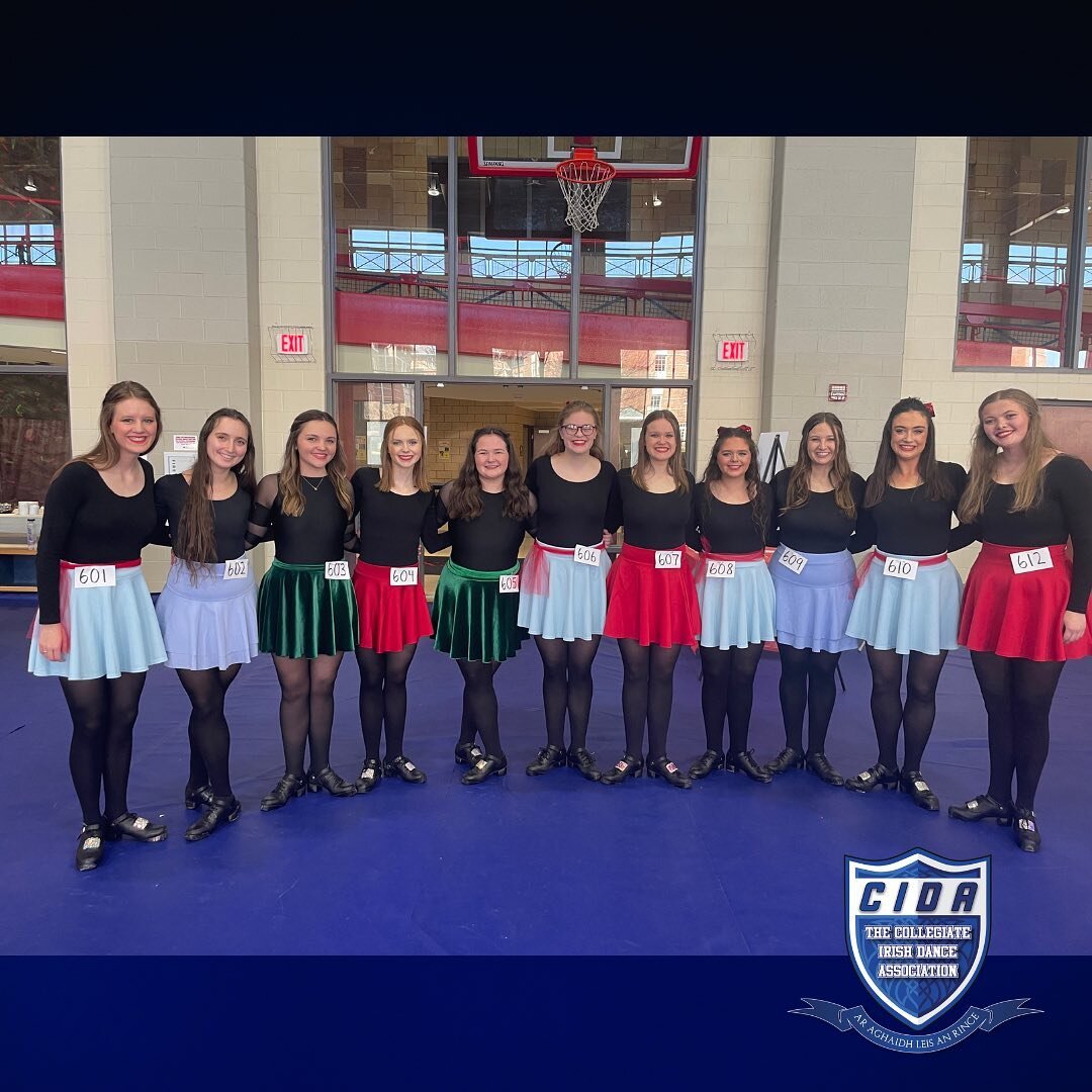 🍀💜💙 Some of our beautiful senior dancers! Congratulations to the class of 2023 on a wonderful showing at the Flyer Feis! 💙💜🍀