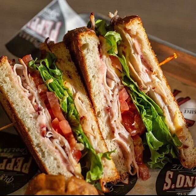 Have you tried our Toasted Turkey Sandwich with Cranberry Mayo 😋 Available for Dine in or Takeout! Open until 1am