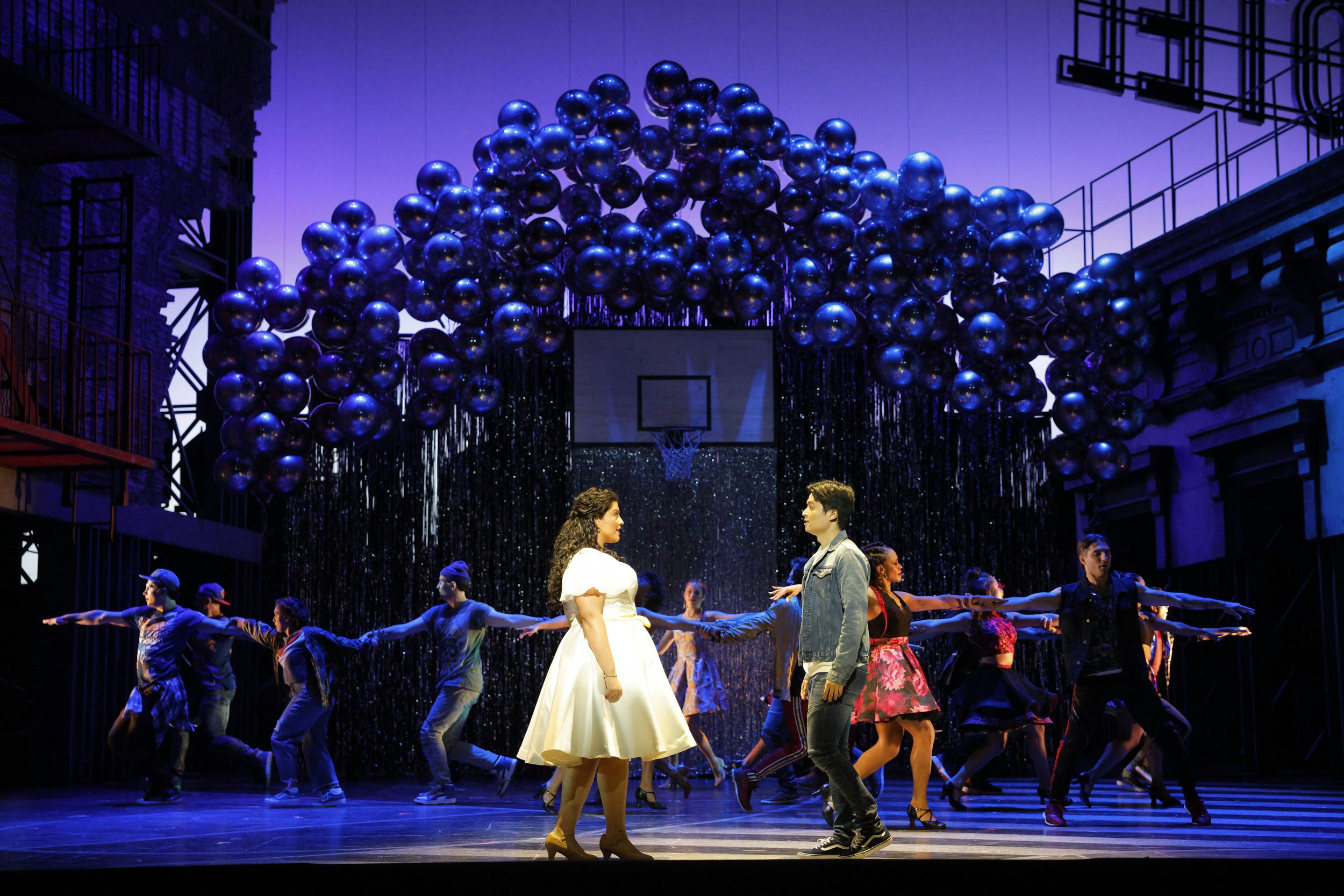 west_side_story_at_la-opera_2025_photographer_cory_weaver_v2b_c0a7030r.jpg