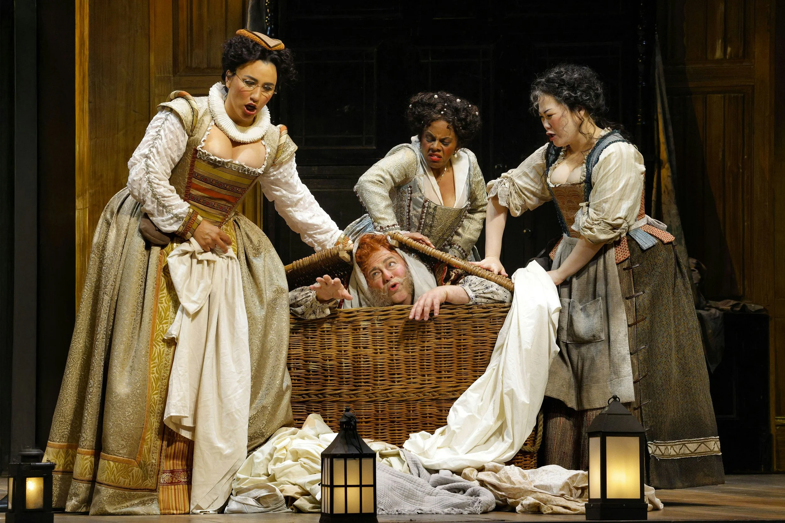 falstaff_2026_la_opera_credit_cory_weaver_c0a8366_pr.jpg