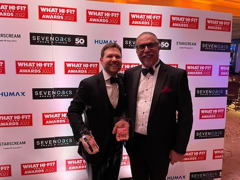 Great to be at the @whathifiuk Awards 2022 last night and pick up our Best Buy trophies for the DG-1S record player and PHONO-1 phono stage. Congratulations to all of the winners 🏆🎵
.
.
.
#whathifiawards2022 #whfawards22 #vertereacoustics