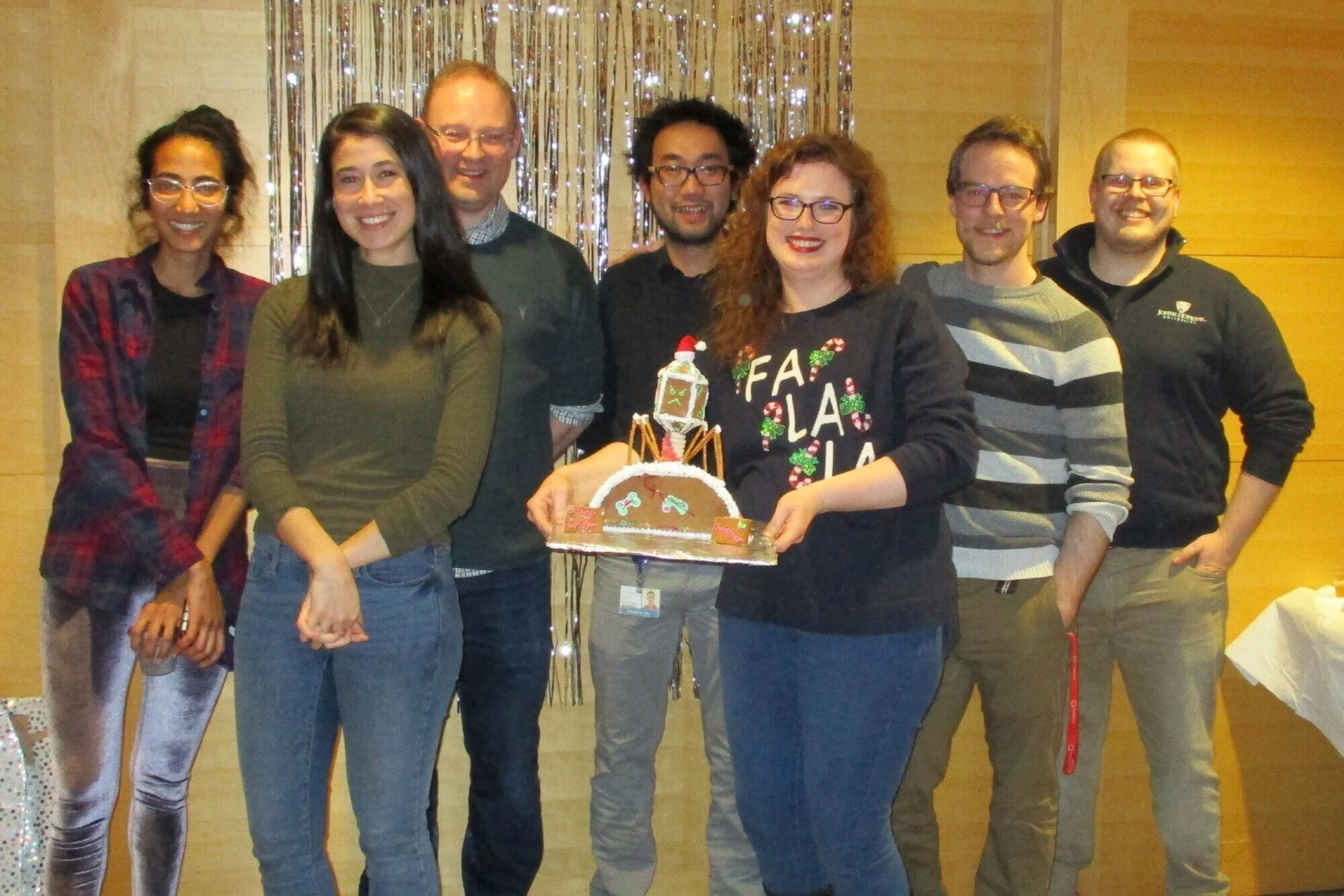 Bailey Lab wins BMB gingerbread contest with “A Very Crispr Christmas”