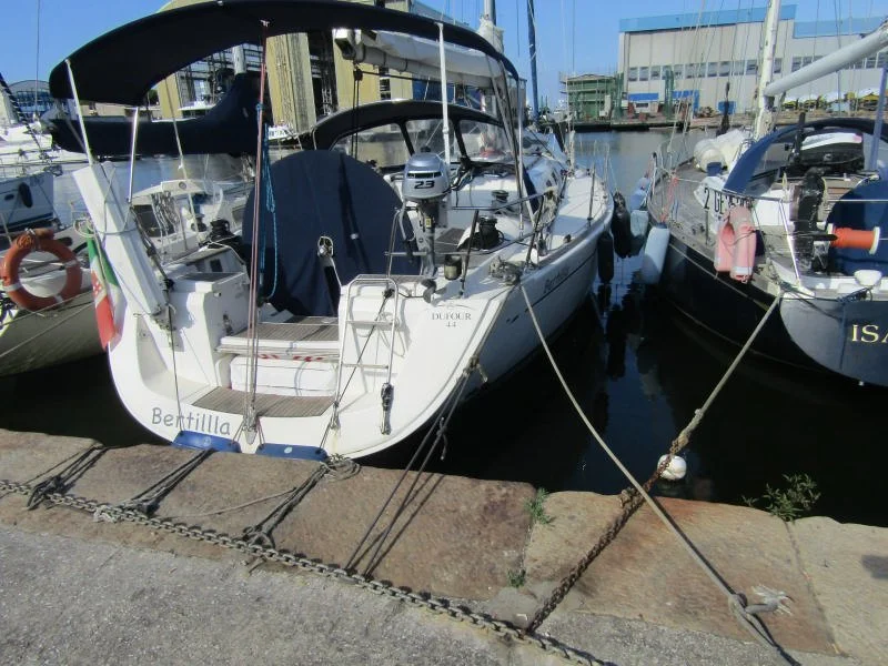 Dufour 44
