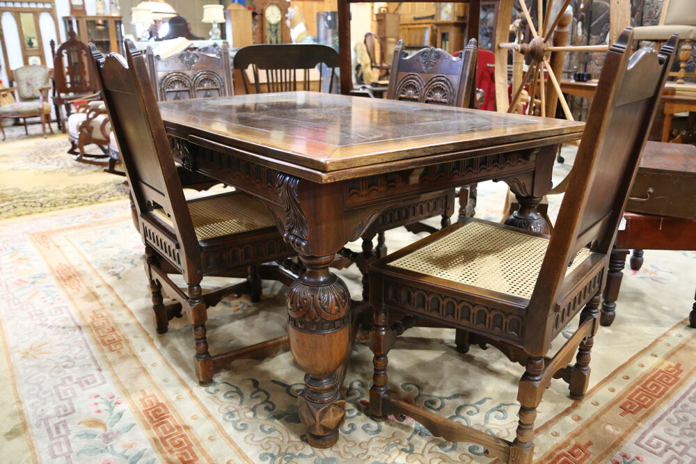 1920s Kittinger Dining Room Set Hand, Hand Carved Dining Room Table Chairs