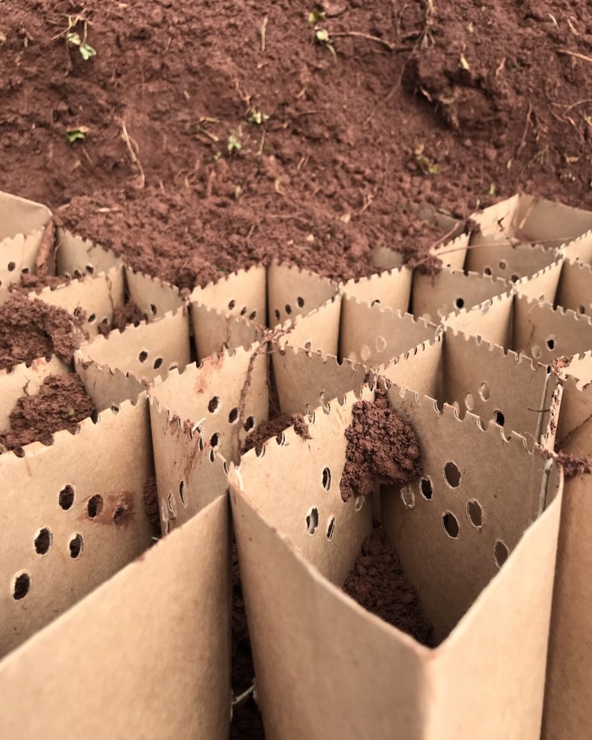 ecosystem-kickstarter-thom-bindels-c_dezeen_2364_col_0-852x1065.jpg