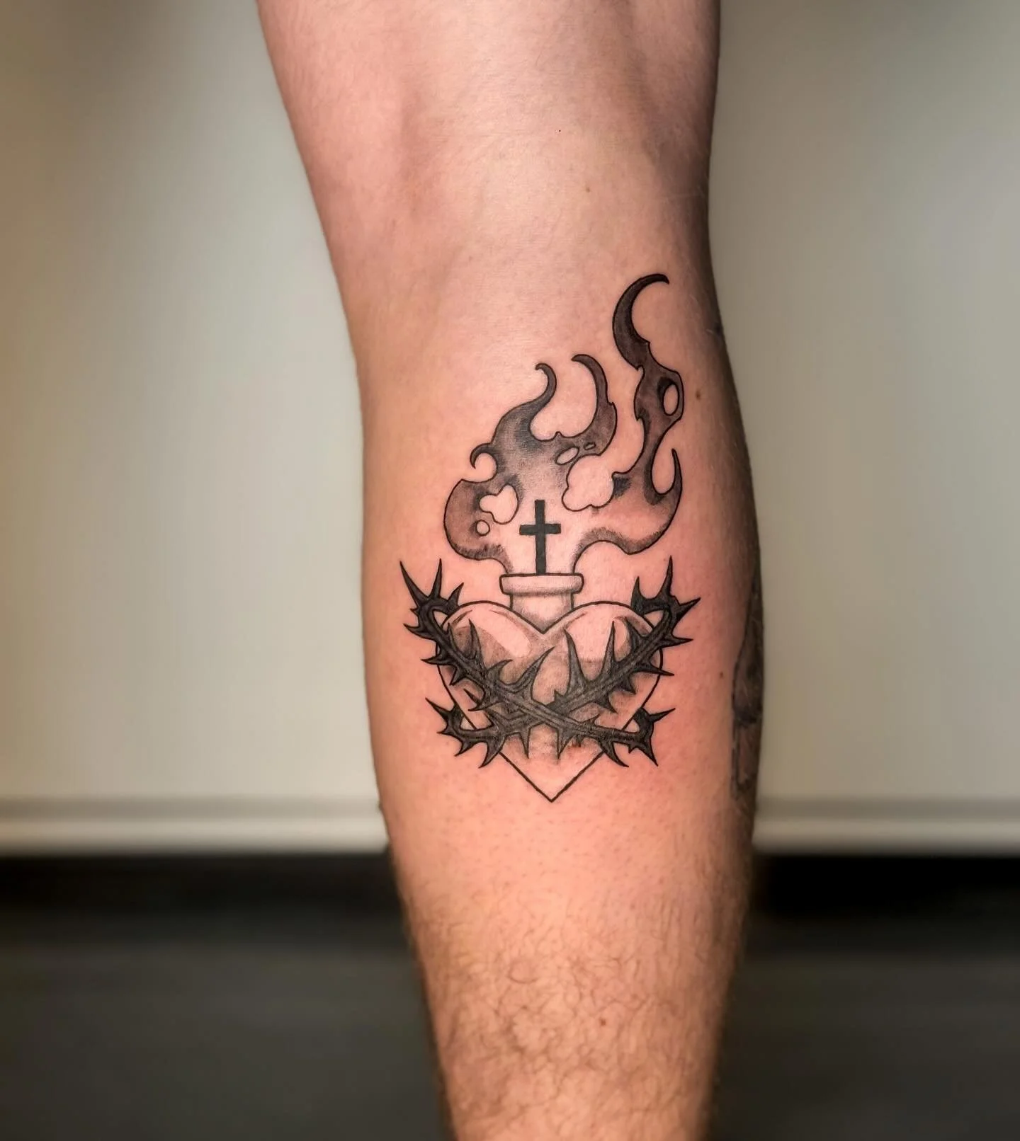 @wormfood03 designed a flash so good he needed it for himself! Done by Jameson 
&bull;
&bull;
&bull;
DM/Email or Call the shop to schedule your next appointment!
&bull;
&bull;
&bull;
#tattoo #tattoos #torontotattoo #torontoartist #artist #tattooartis