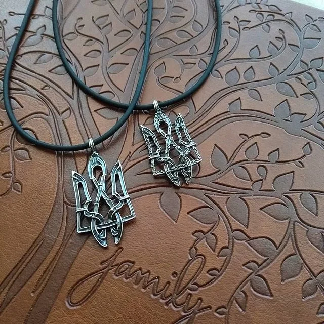 We have nice selection of Trident sets for couples.  Visit our online store at mytotem.ca and find the set that suits your character. #mytotem #trident #tridentpendant #pendants #pendantsetsforcouple #jewelryforcouples #jewelryformen #jewelryforwomen