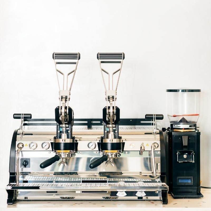 8 Tips If You're Buying a Commercial Coffee Machine (For 2023)