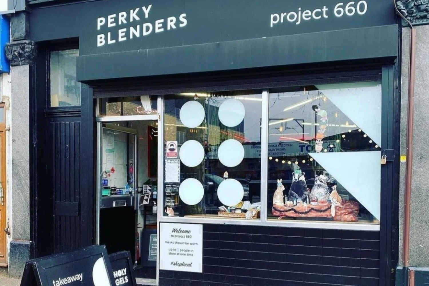 Perky Blenders cafe