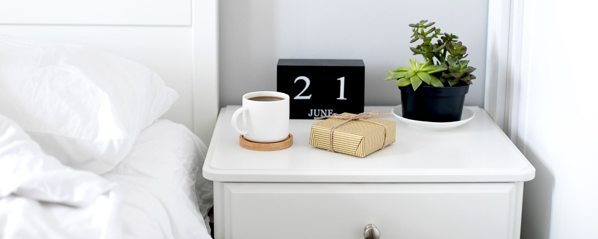 Best 7 Coffee Gifts For Women (in 2023)