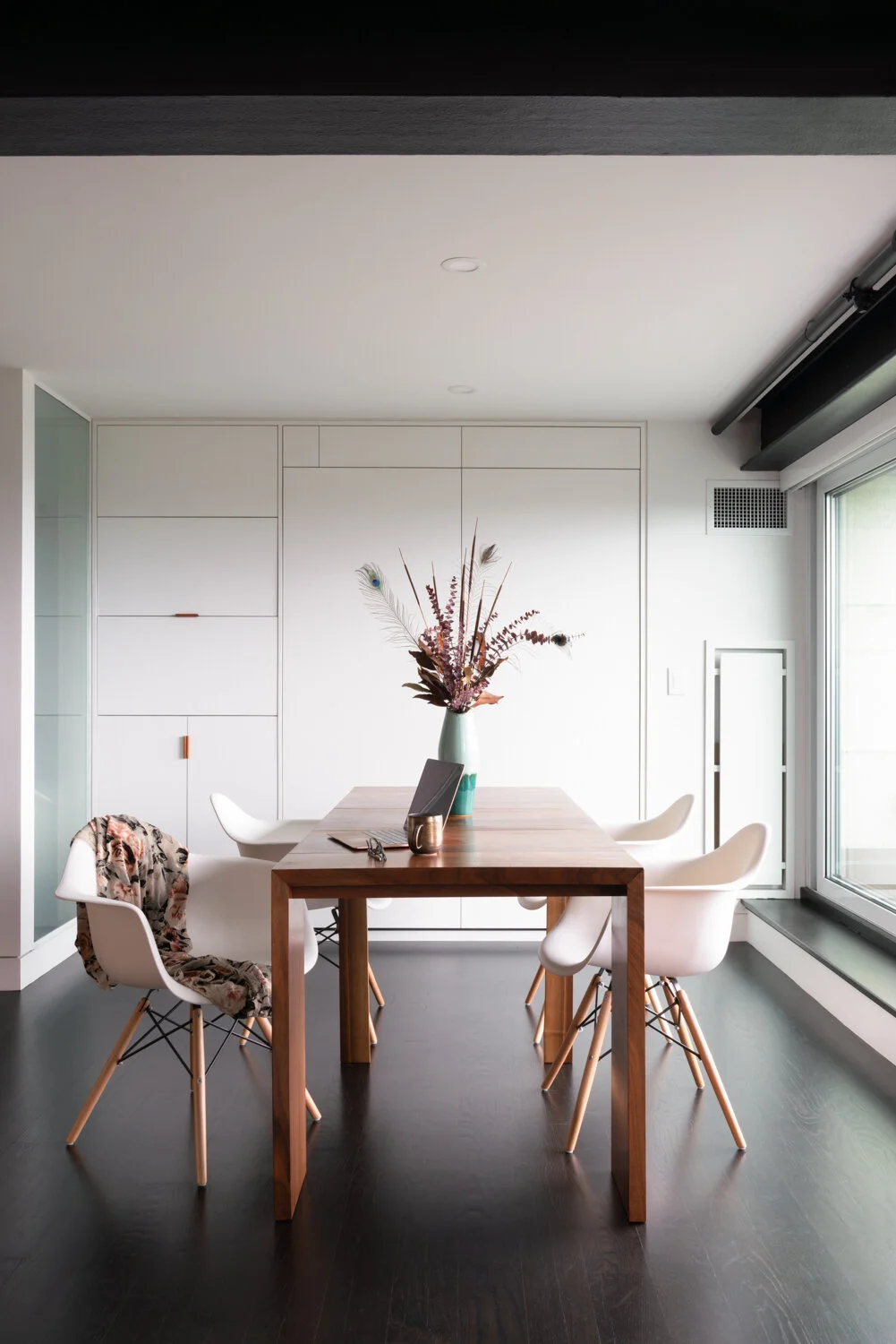 Guest Room 01.jpg