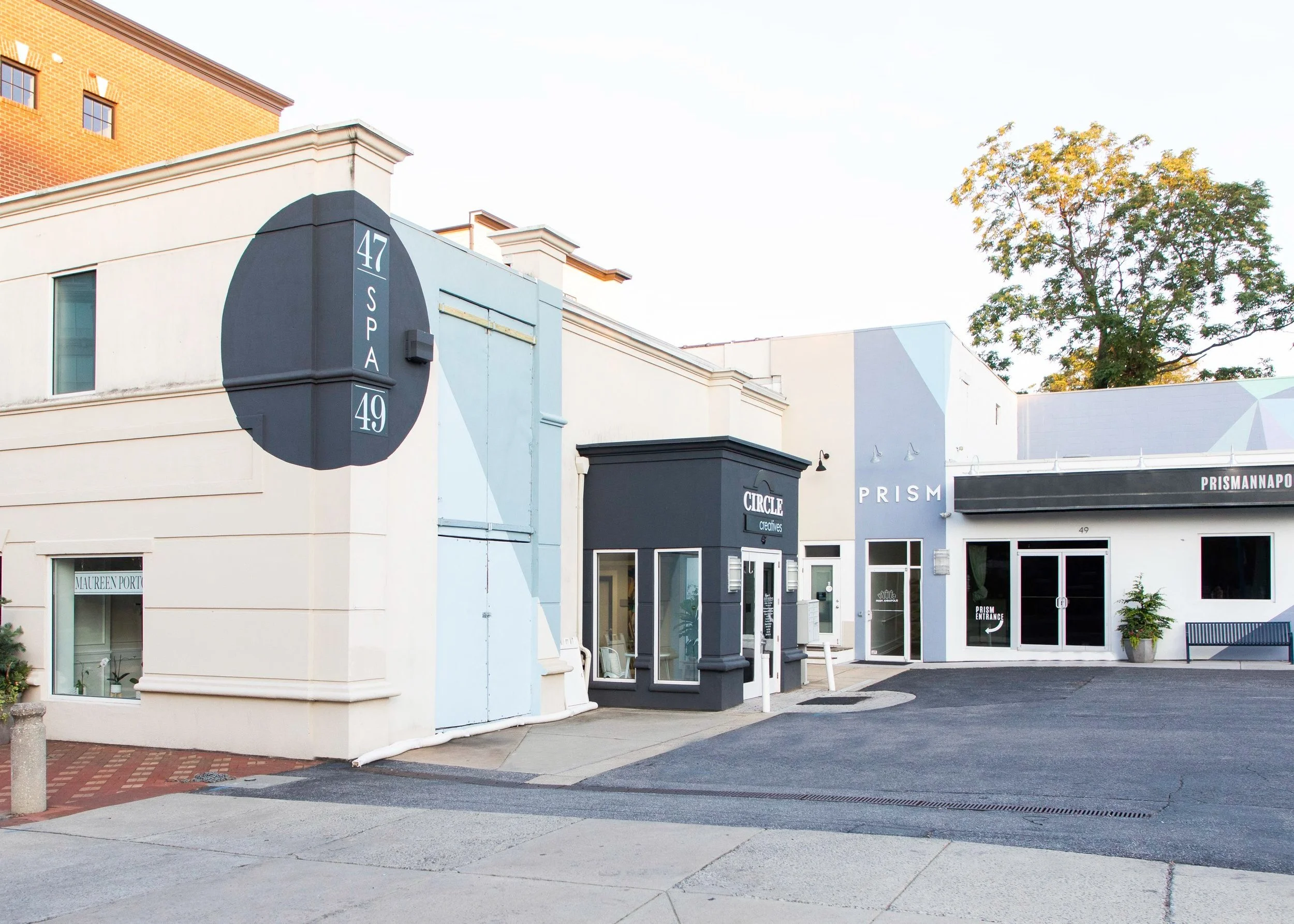 STUDIO+Outside+building.jpg