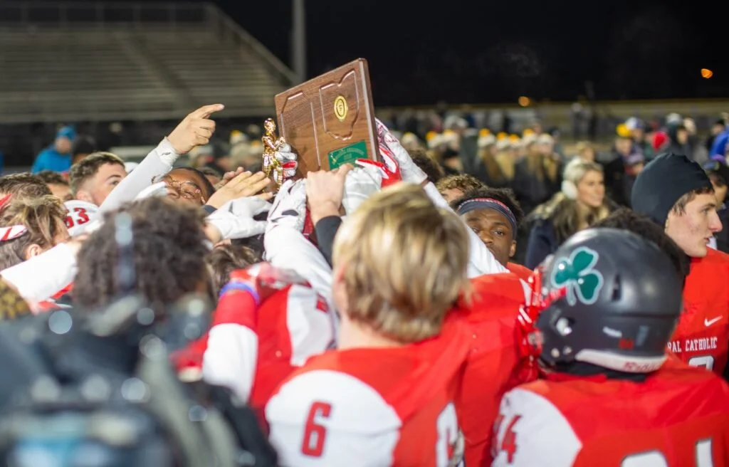 Fighting Irish Earn District Football Honors