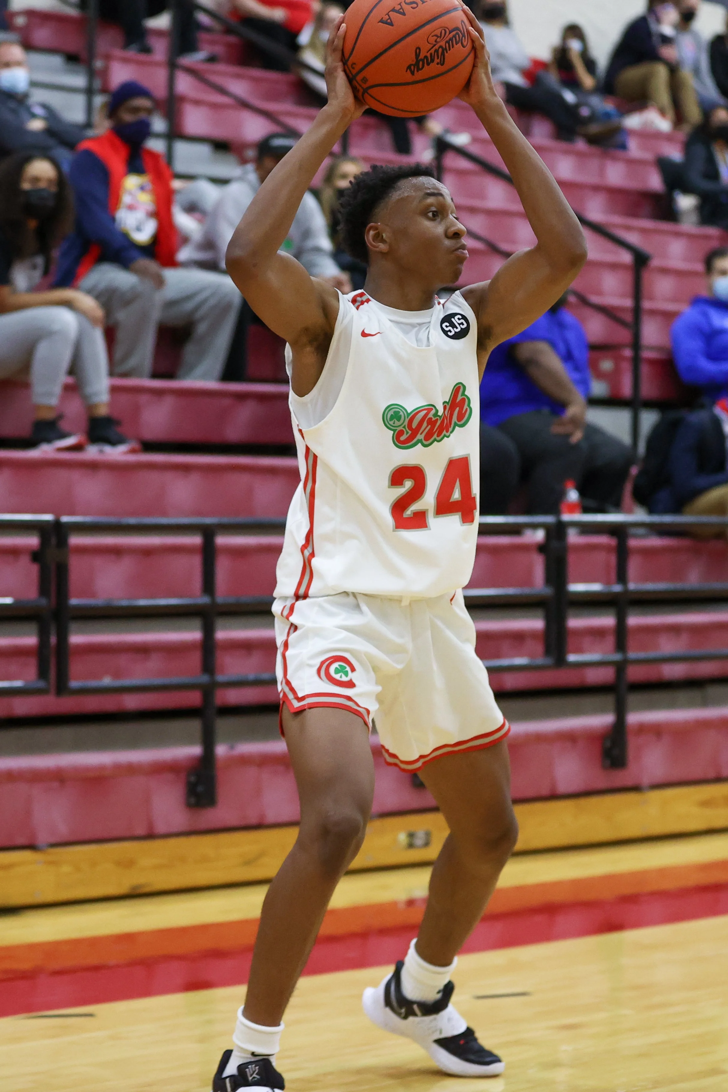 Boys’ Basketball Pulls Away in Second Half vs. St. Francis de Sales, 51-43