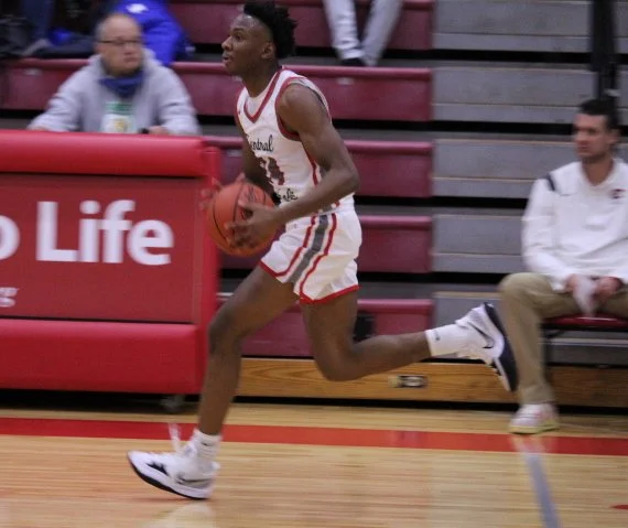 Boys’ Basketball Torches Fremont Ross in TRAC Game, 71-48