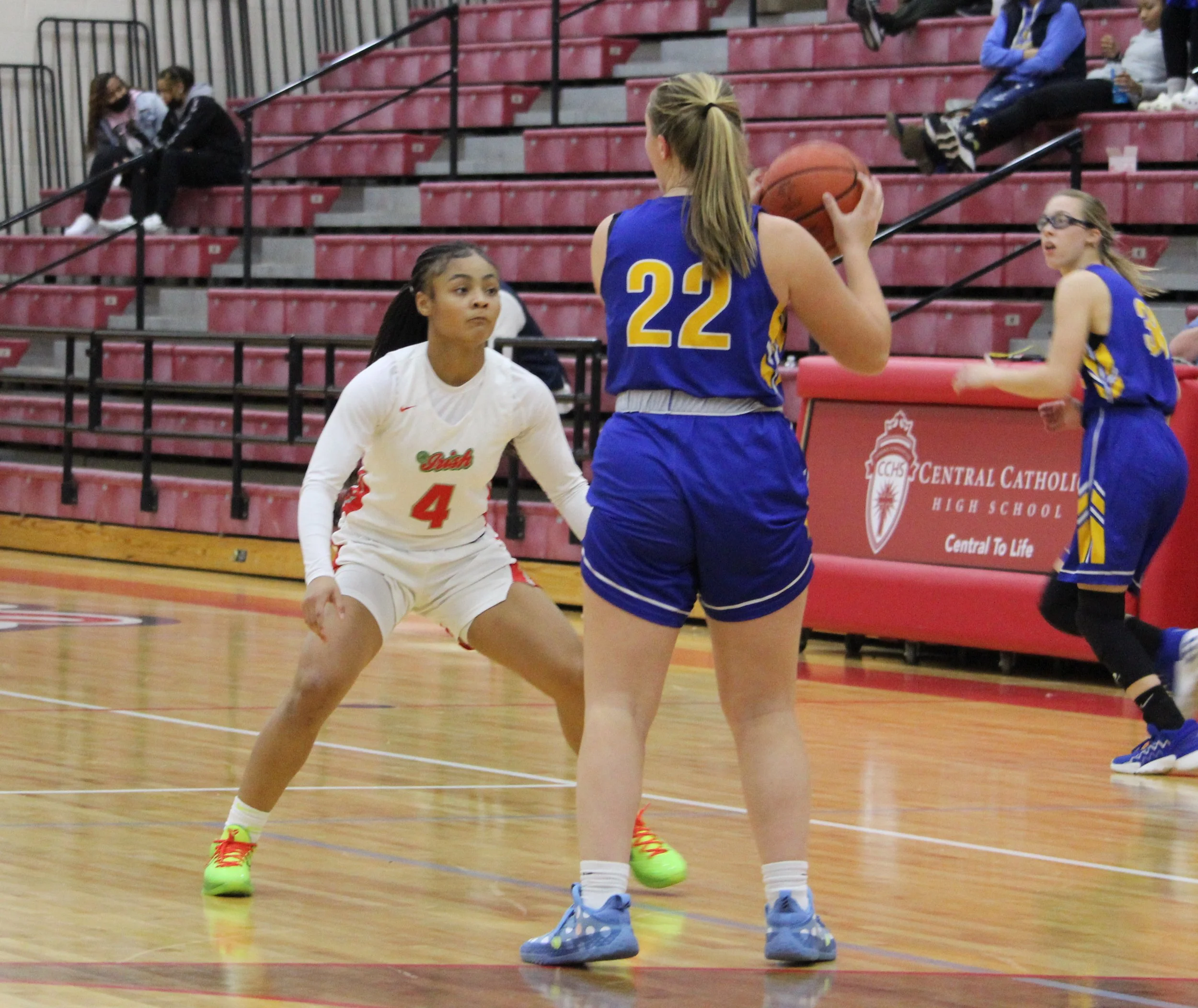 Girls’ Basketball Defeats Ottawa-Glandorf on the Road, 49-33