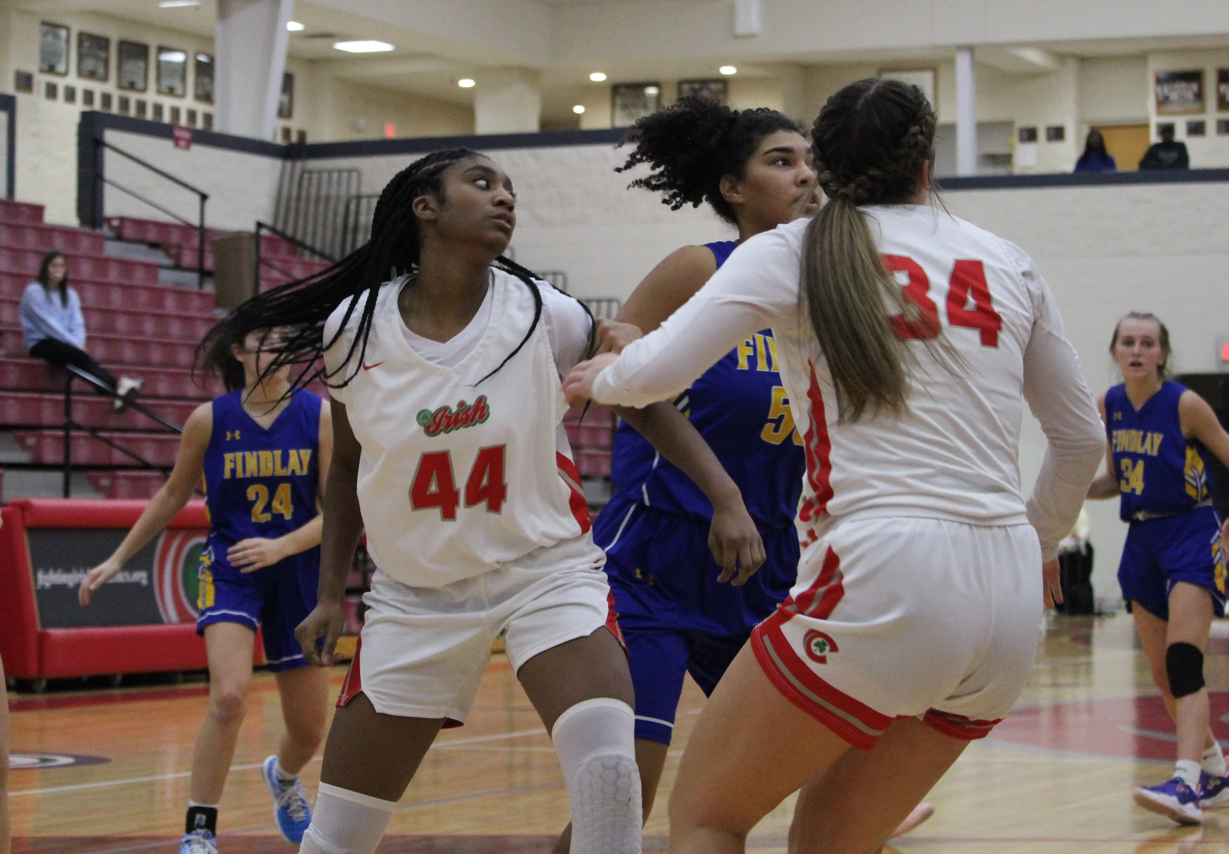 Girls’ Basketball Demolishes TRAC Rival St. Ursula Academy, 55-29