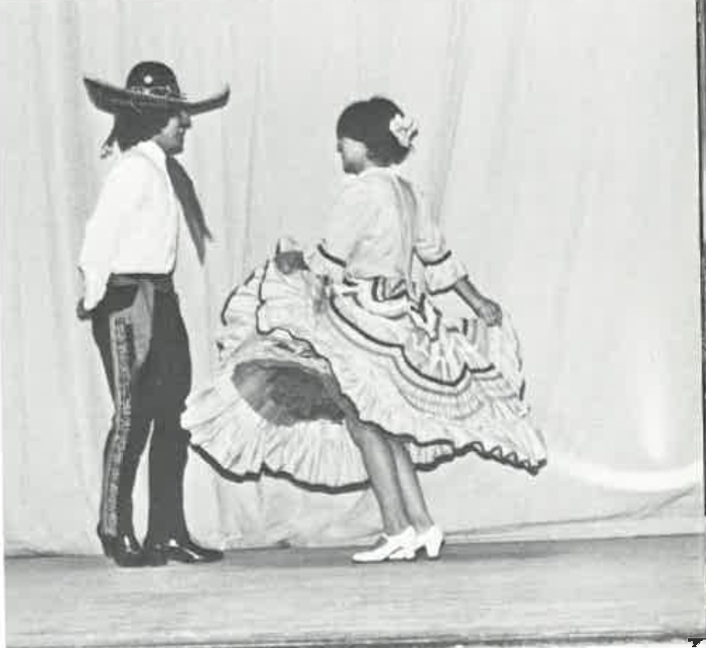 EthnicAssemblyMexicanDancers.png