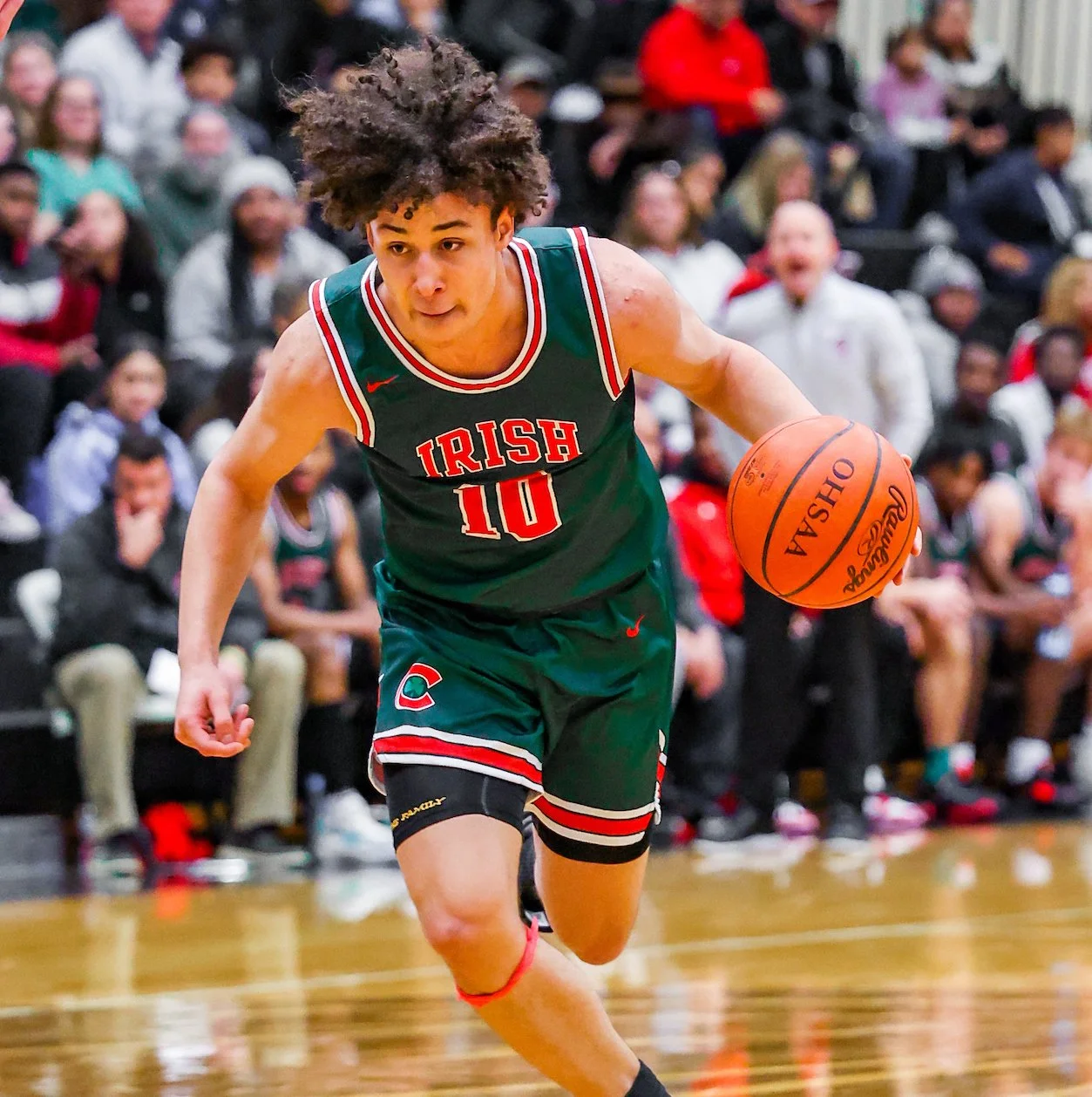 Boys’ Basketball Loses to Rival St. Francis de Sales in Overtime, 48-44
