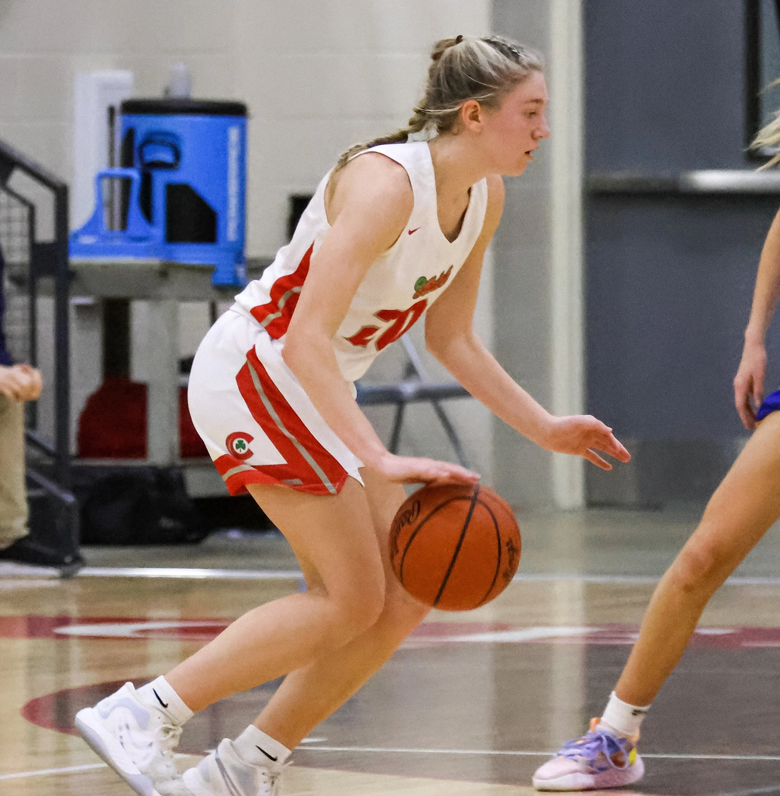 Girls’ Basketball Trounces Rival Whitmer in Regular-Season Finale on Road, 62-39