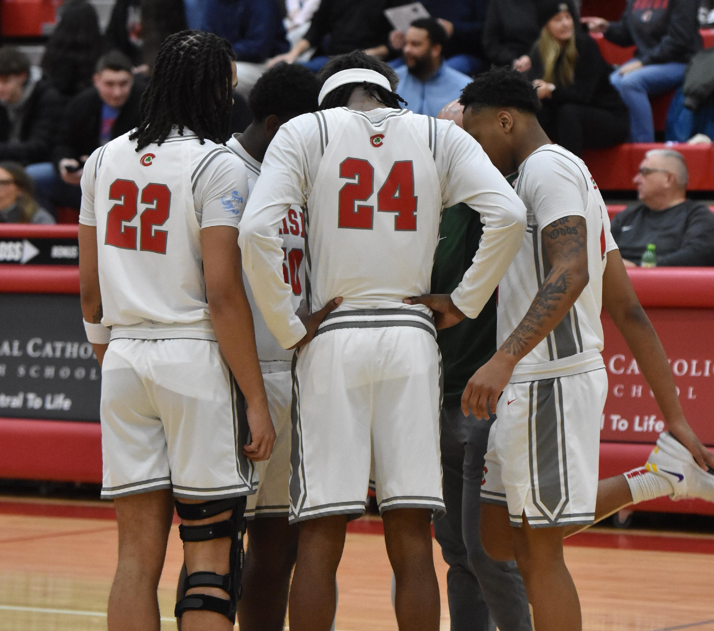 Boys’ Basketball Quintet Earn All-CHSL Laurels