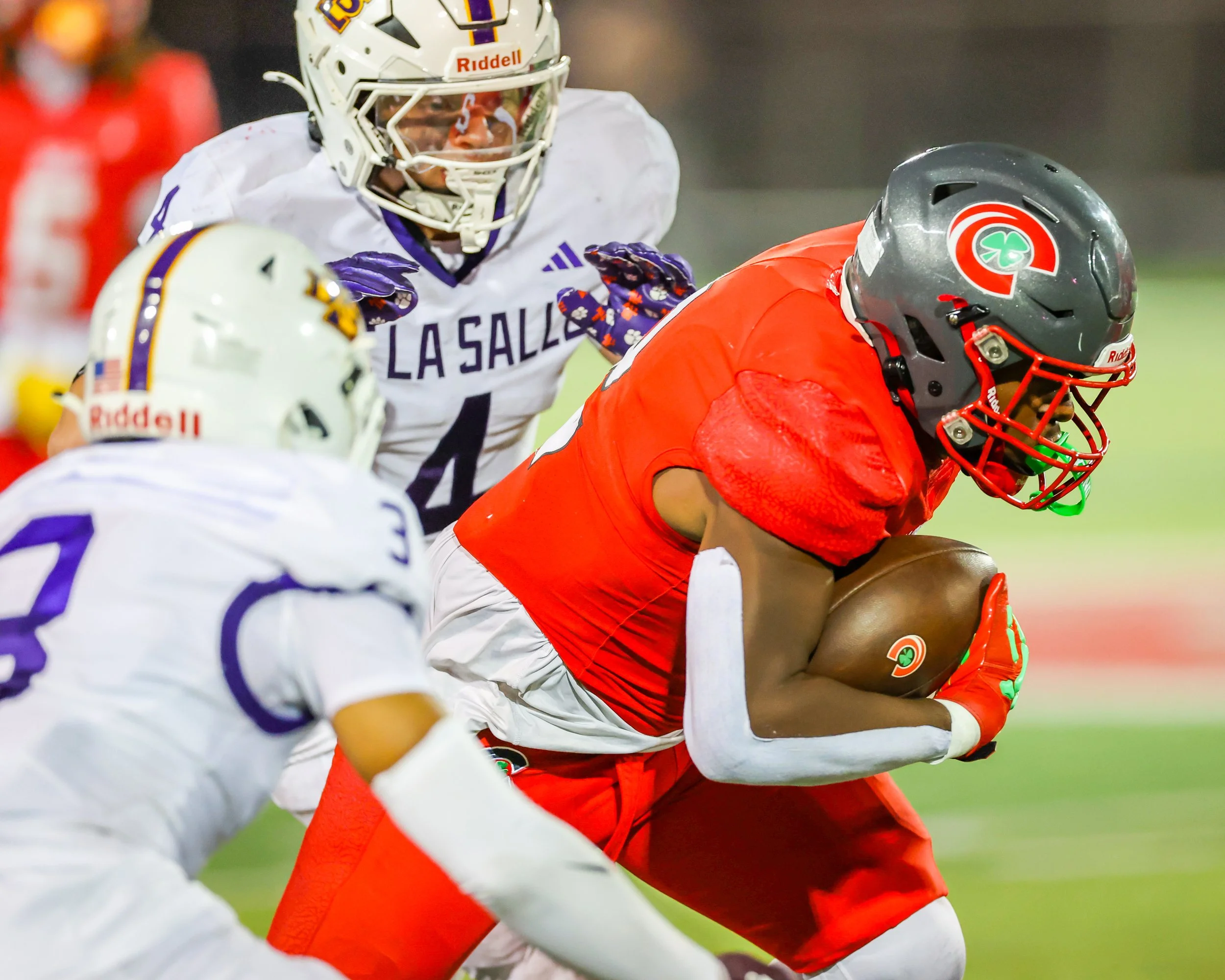 Football Closes Out Regular Season at De La Salle Collegiate on Friday