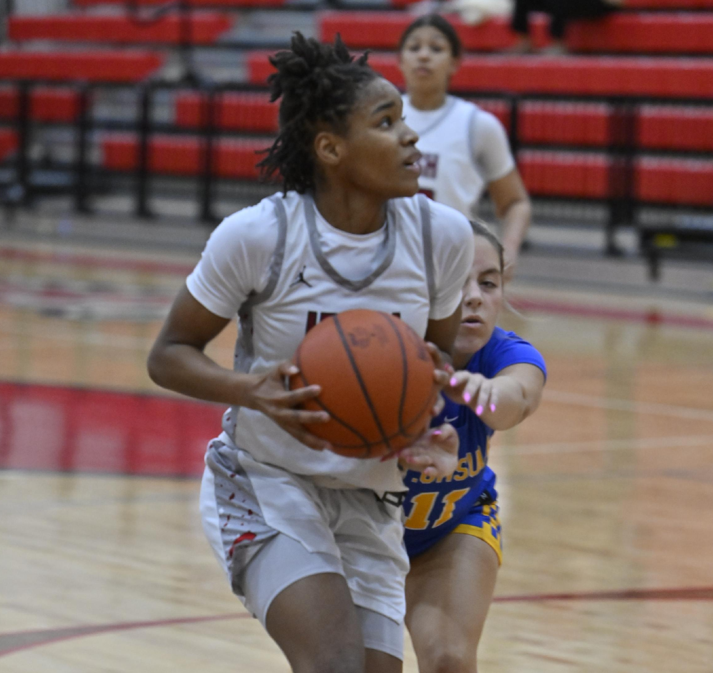Girls' Basketball (June 3-4 — Grades 3-8)
