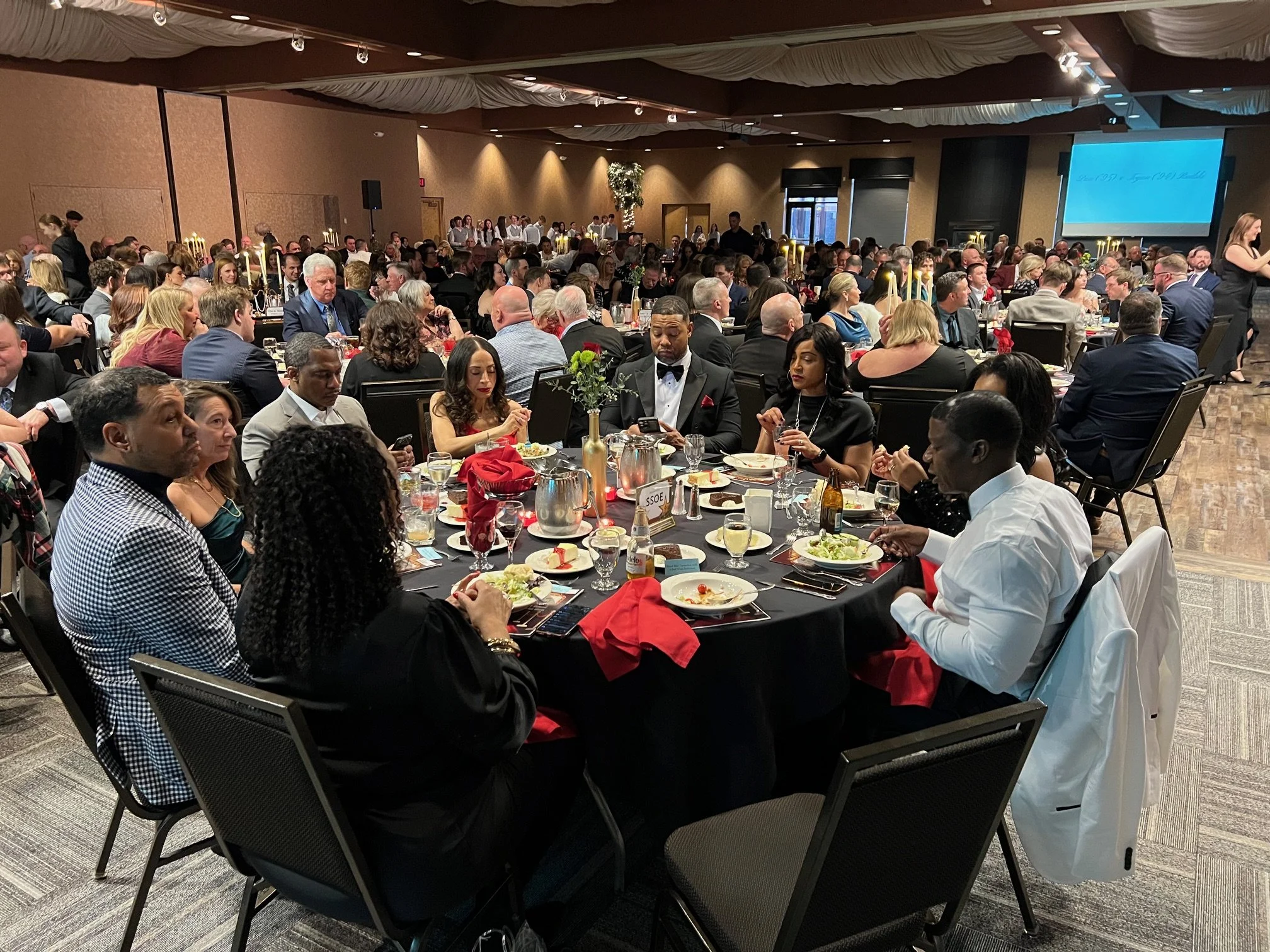 Central Catholic’s 34th Annual Scholarship Gala Raises Over $350,000