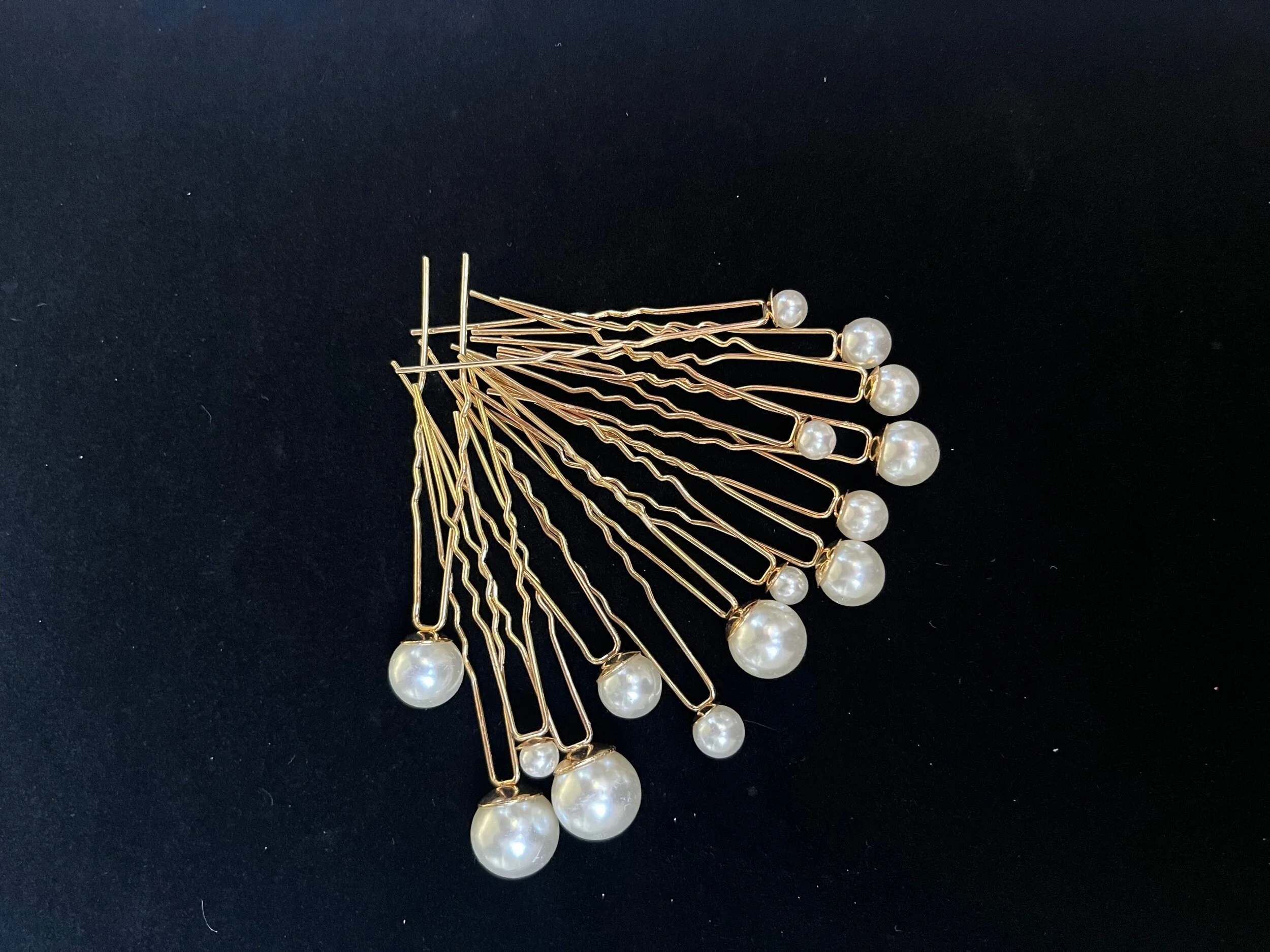 9978BDE4-5CCB-49A5-94F6-D38C4AA5F856