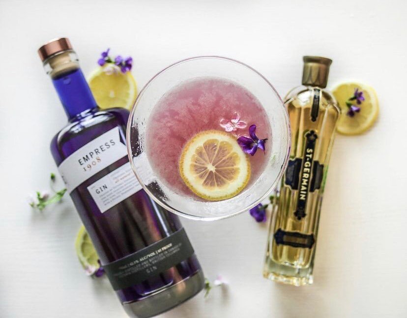 Okay y&rsquo;all, this has to be one of our all-time favorite BarBees cocktails. This is a spin on the classic &ldquo;Bees Knees&rdquo; &mdash; our &ldquo;Elderflower BarBees Knees&rdquo; made with Empress Gin is spring in a stem glass! Not to mentio
