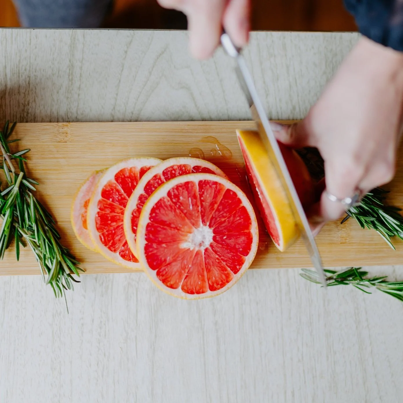 Last-Minute Valentine’s Day Celebration: How to Impress with Cocktails