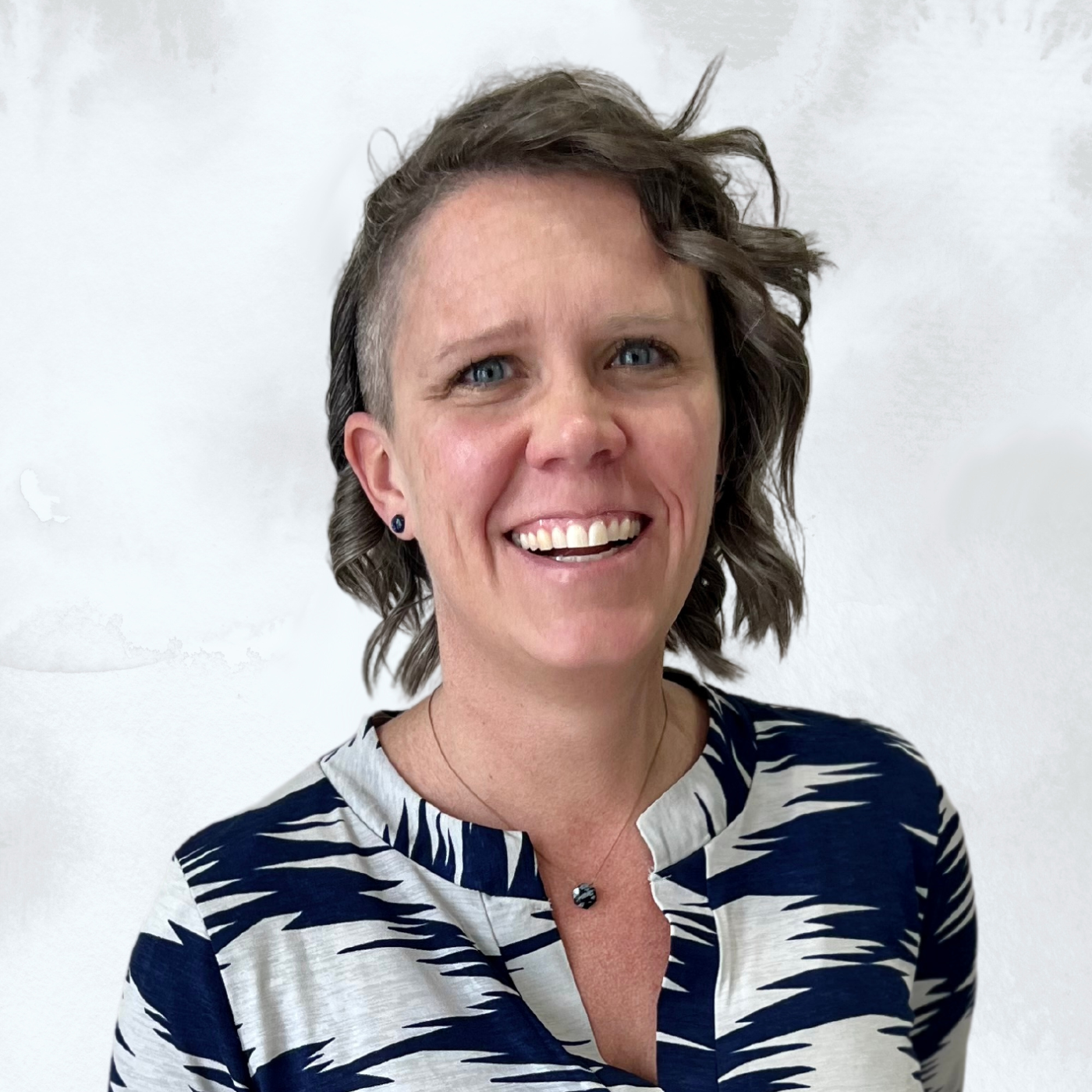 Storie Stinger, LCSW Therapist Head Shot