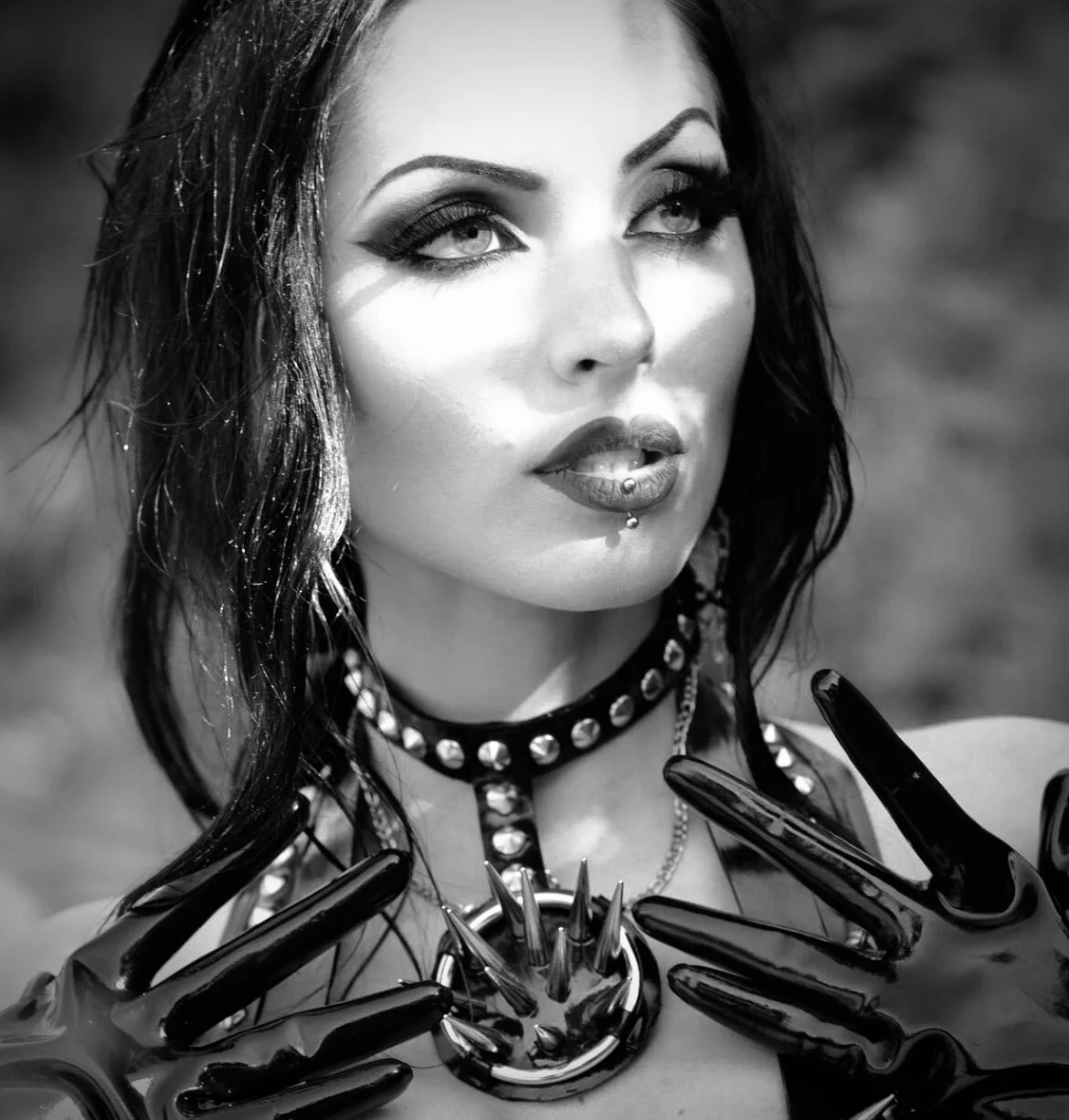 AC4F131B-DFAB-4FD8-ABA2-2C38C739FB18