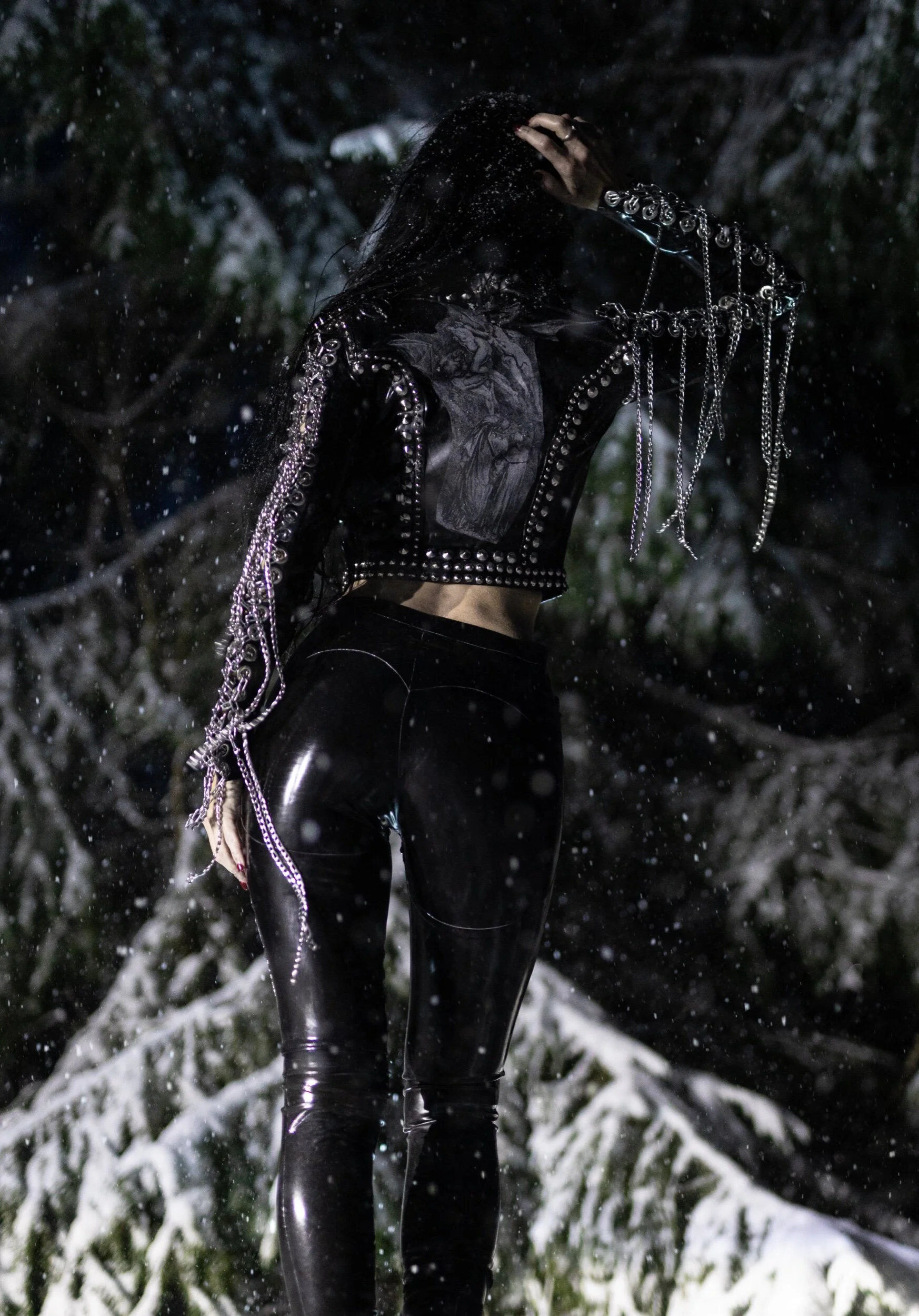 E07EE9CA-947A-43C5-BE06-B7A0F7067B00