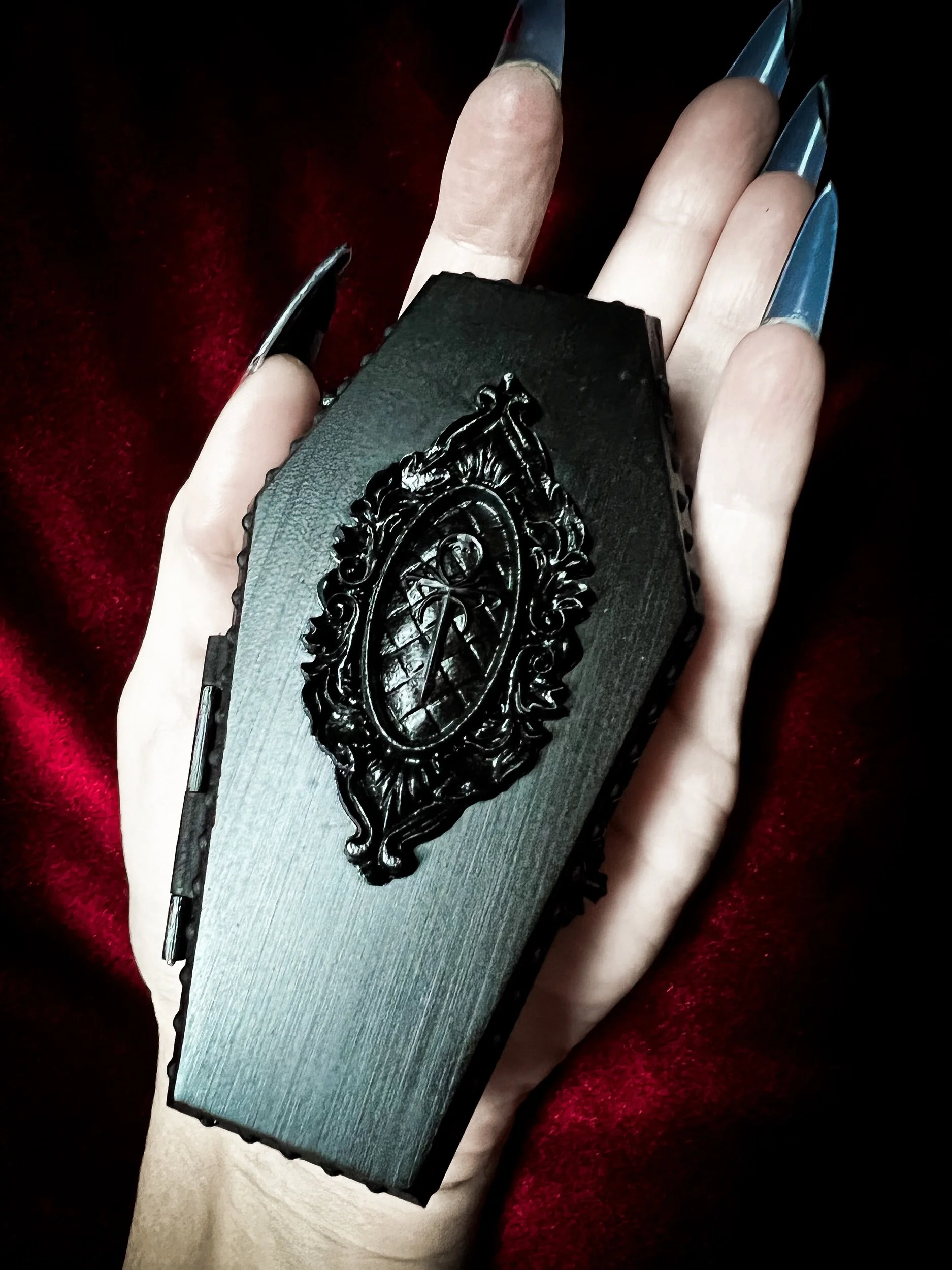 E2F75618-7897-476C-A9E4-352B06DE6E79