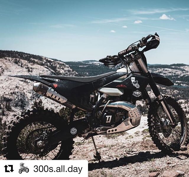 #Repost @300s.all.day with @get_repost
・・・
#nationalforestriders