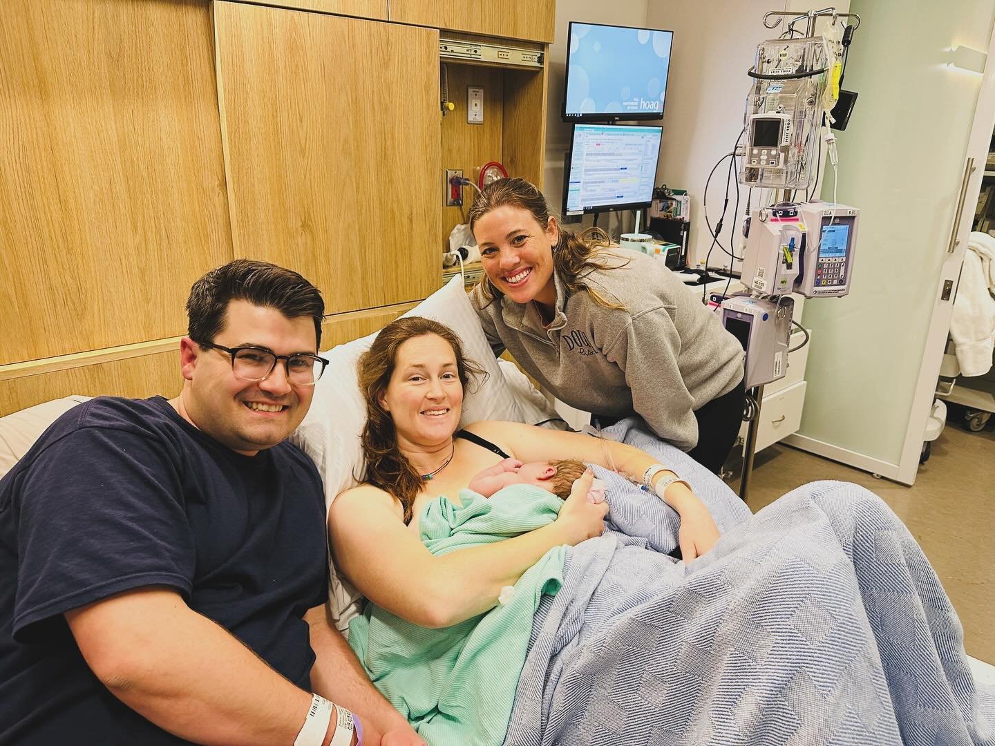 So happy for this wonderful family for welcoming baby #2. Unmedicated hospital births are possible. 💪🏽

When preparing to make decisions in pregnancy, labor and postpartum it is important to use your B.R.A.I.N. 🧠

Here is how you use your BRAIN:

