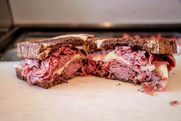 You made it to the weekend! Reward yourself with a Reuben.

#vinnies #stl #eatstl #foodie #stlouisfoods #stlfoods #greek #italian #lindenwoodpark #sandwiches #special #lunch #dinner #smallbusiness #local #sandwichshop