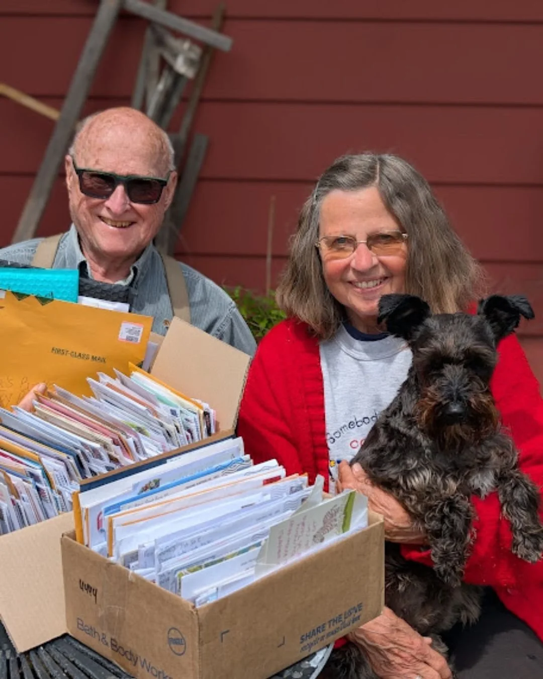 Glenda has early on-set dementia and is most comfortable staying home where everything is known and familiar. She loves coffee and apple pie, and enjoys having visitors and reading letters. Our volunteers recently sent letters to her in Tacoma, WA, a