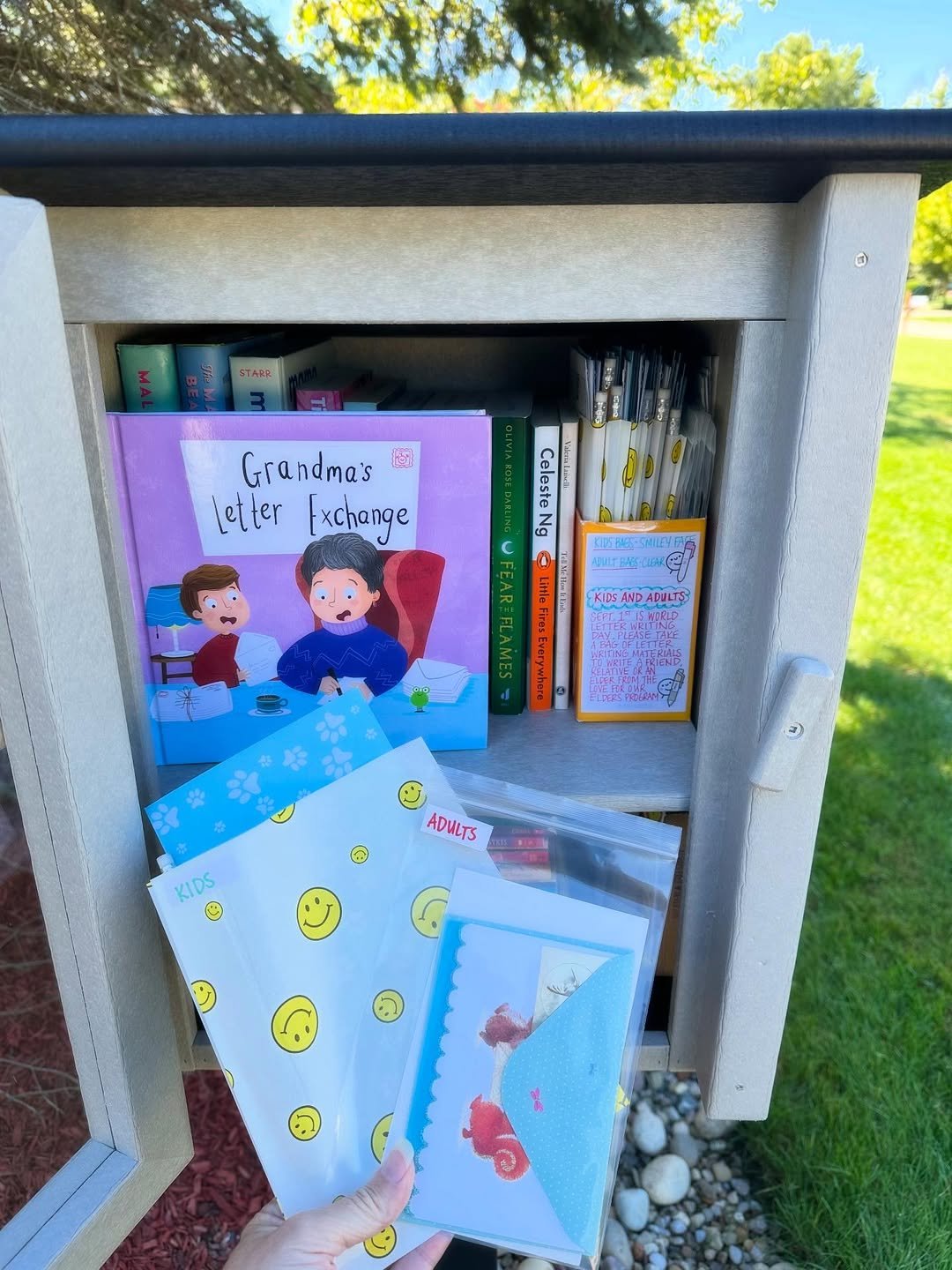 We always get excited when we see our book Grandma's Letter Exchange in a library, especially @littlefreelibrary! The book is a fun story to inspire little ones to learn about letter-writing. So, so special!