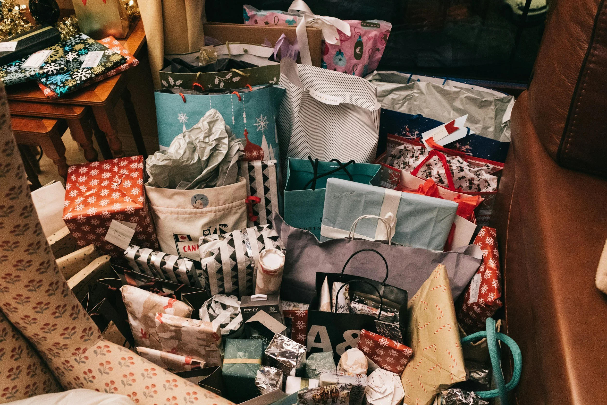 Finding Christ in the Chaos of Christmas Shopping