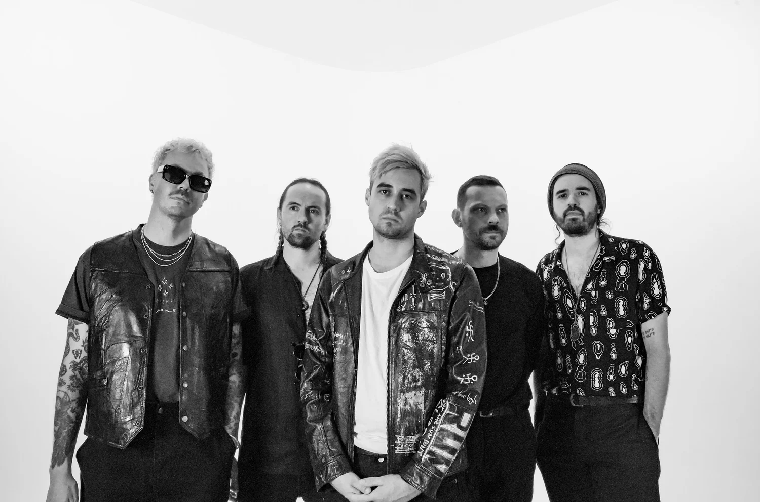 EPISODE 54: IN HEAVEN WITH HANDS LIKE HOUSES EPISODE 54: IN HEAVEN WITH HANDS LIKE HOUSES