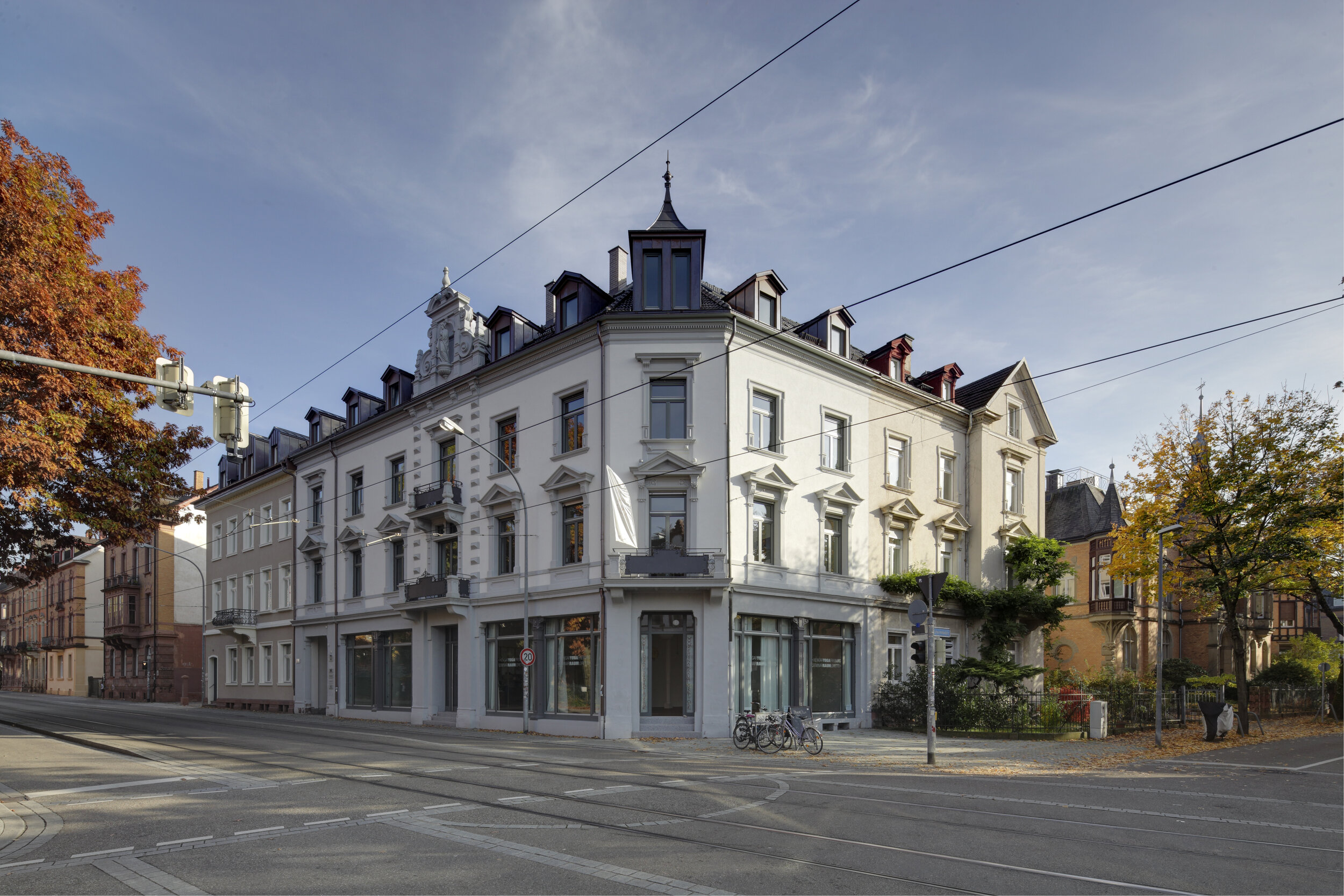 Denkmalgeschütztes Wohn- und Geschäftshaus, Freiburg