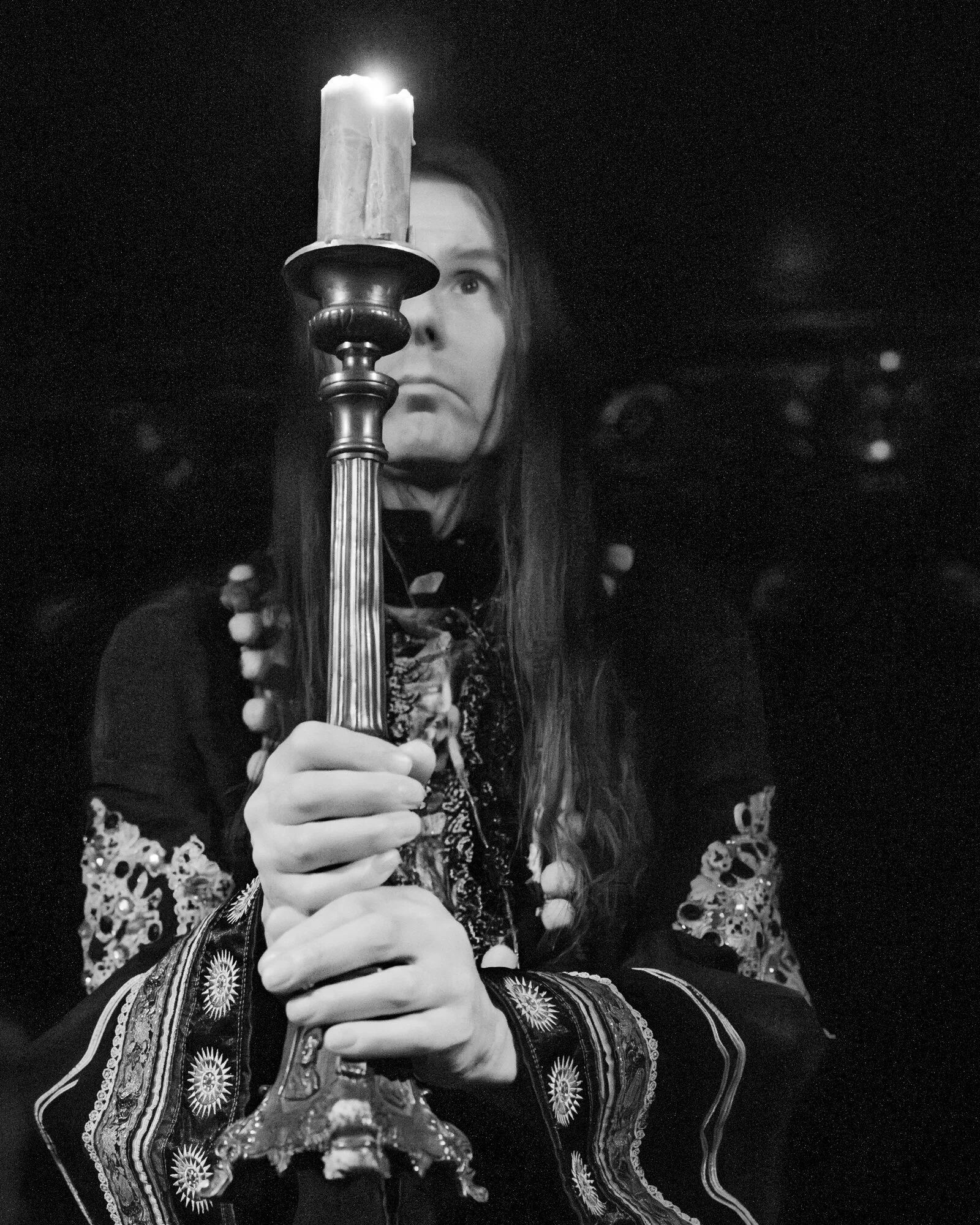 tAngerinecAt // OORYA // She The Throne