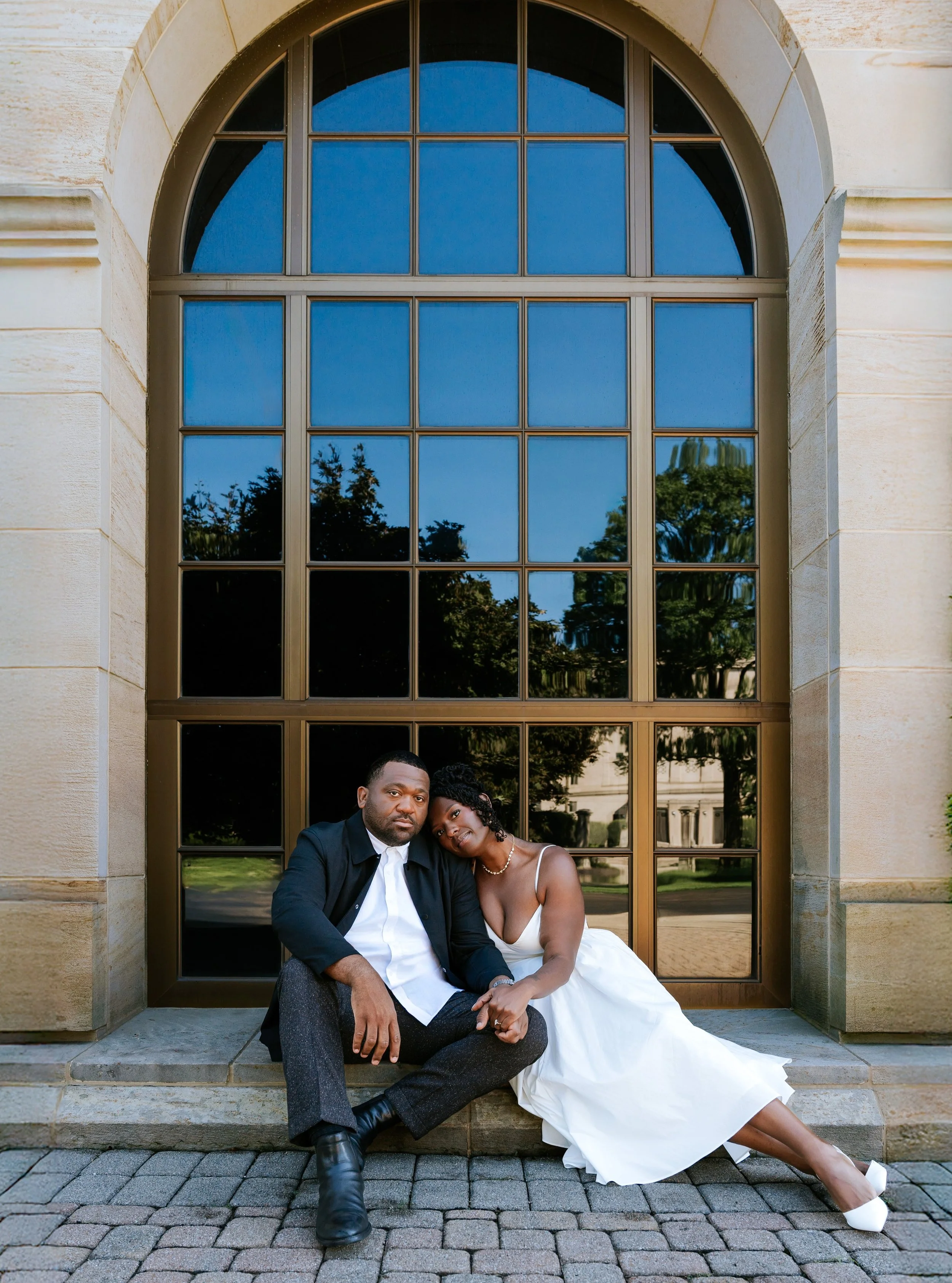 Part II: Justin &amp; @joi_bird at @daytonartinstitute 

OK, but LOOK AT THEM. ✨🤍

You don't have to choose between the fun, casual photos that feel like you and the fancy photos that make you feel like you're in a magazine.

You can have both. 

Di