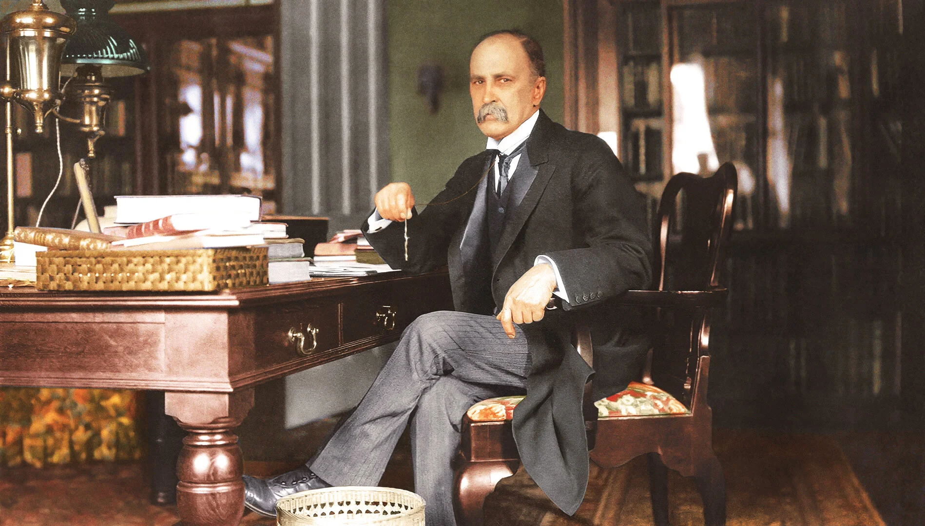 William-Osler-at-His-Desk-in-Oxford.jpg