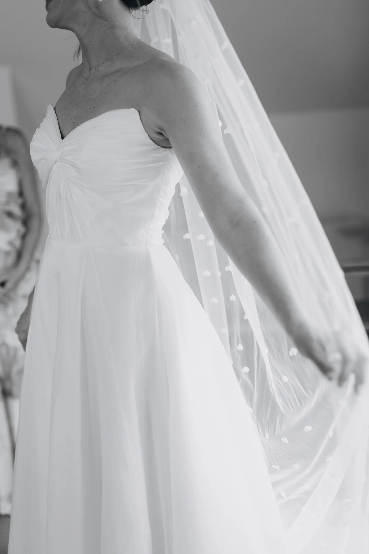 Cotswold wedding photographer-19.jpg