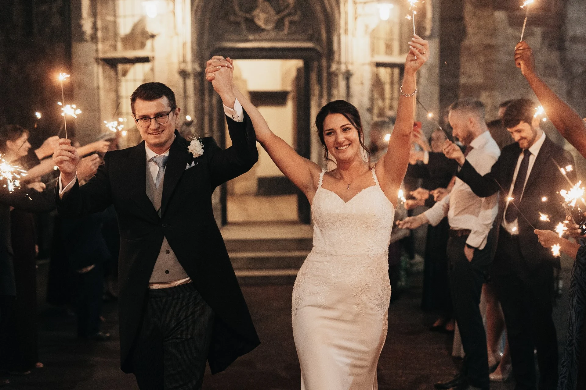 Cotswold wedding photographer-192.jpg